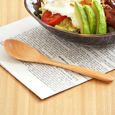 人気のリーフ型ボウル。パスタ皿、カレー皿、サラダボウルなどに 人気のリーフ型ボウル。パスタ皿、カレー皿、サラダボウルなどに