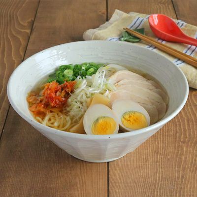 おしゃれなラーメン鉢。 粉引 しのぎ刷毛目 6.8ラーメンどんぶり （21.7cm）