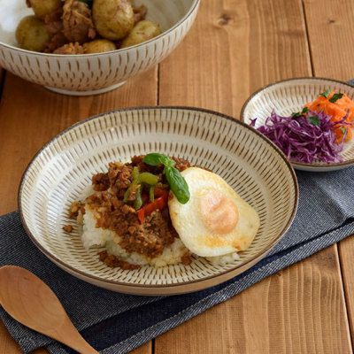 和洋問わず使える和食器のカレー皿