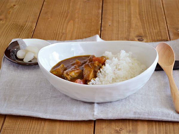 小鉢ボウル、カレー皿・パスタ皿に使える楕円鉢、小皿の食器ペアギフトセット。結婚祝いに最適。