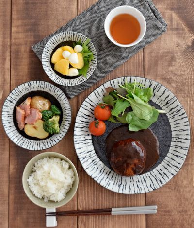 ゼブラ柄のようなモノトーンがかっこいい食器。 小鉢 11cm 油滴ブラック