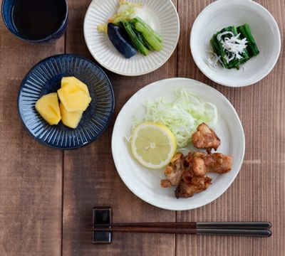 表情のある渦模様がポイント。シンプルで使いやすい和食器シリーズ。