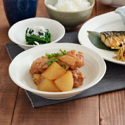 表情のある渦模様がポイント。シンプルで使いやすい和食器シリーズ。