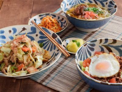 沖縄食器風のデザインがおしゃれで人気のラーメン丼ぶり。ラーメン ...