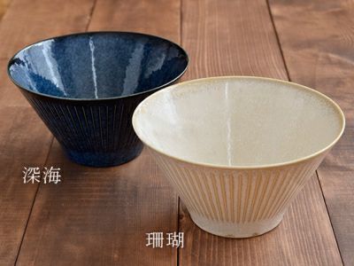 十草模様と人気の台形型がおしゃれなマルチボウル。ラーメン鉢