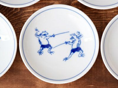 東京オリンピックをイメージした小皿。