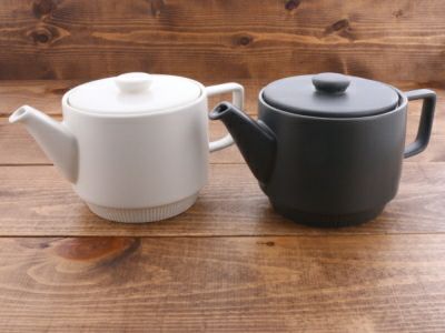 デザイン・使いやすさ・実用的を備えたベーシックなポット。