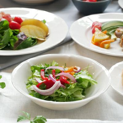 食材が引き立つガラスの器。