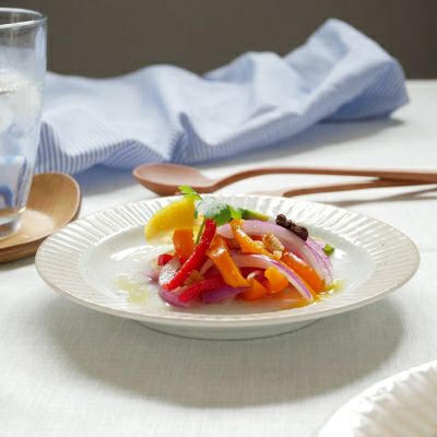 @もる 16センチ リムプレート 3枚 さりげなく料理を引き立ててくれるリム皿。