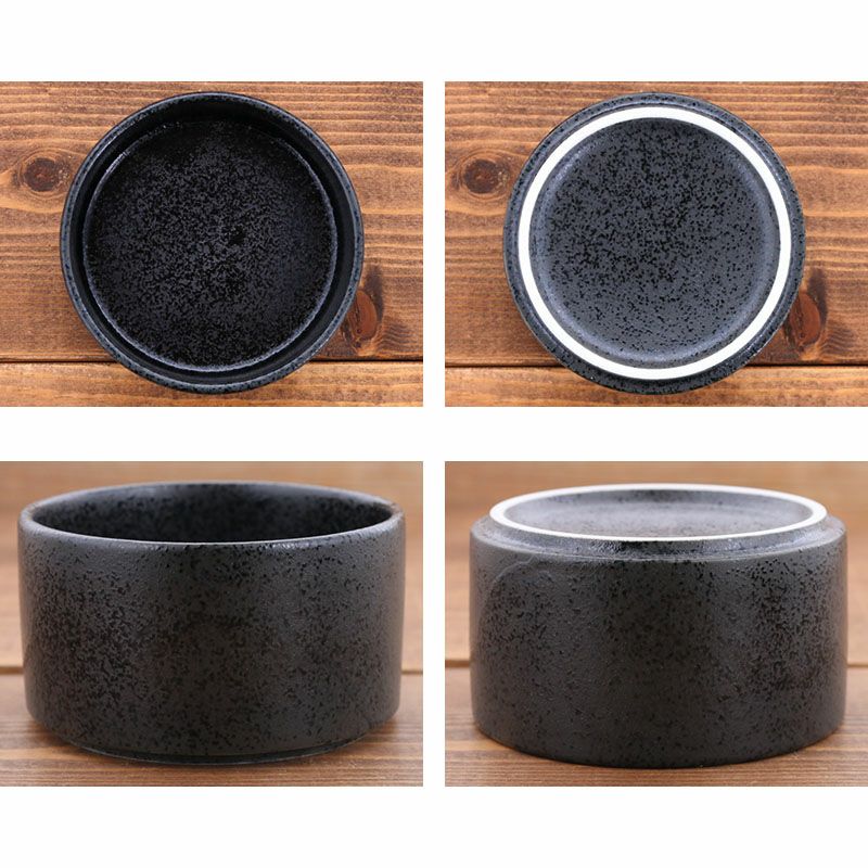 重ねて収納、おしゃれな保存容器。