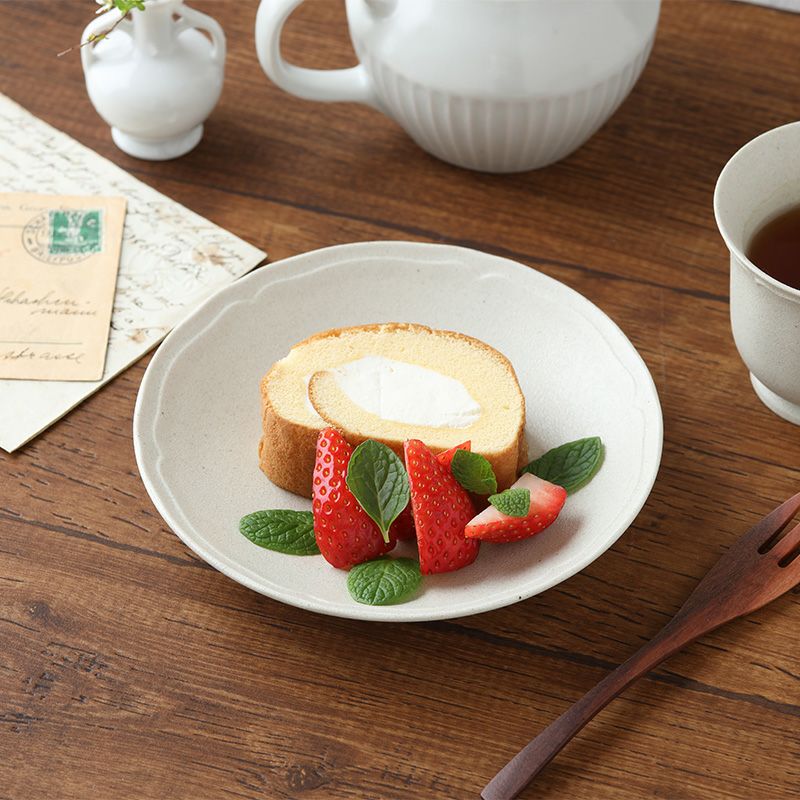 おもてなしにもぴったり！モダンな洋食器ペアセット。