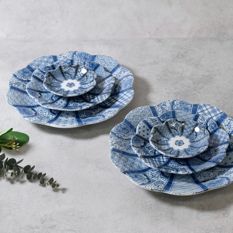 000000032350-02-l.jpg?t=