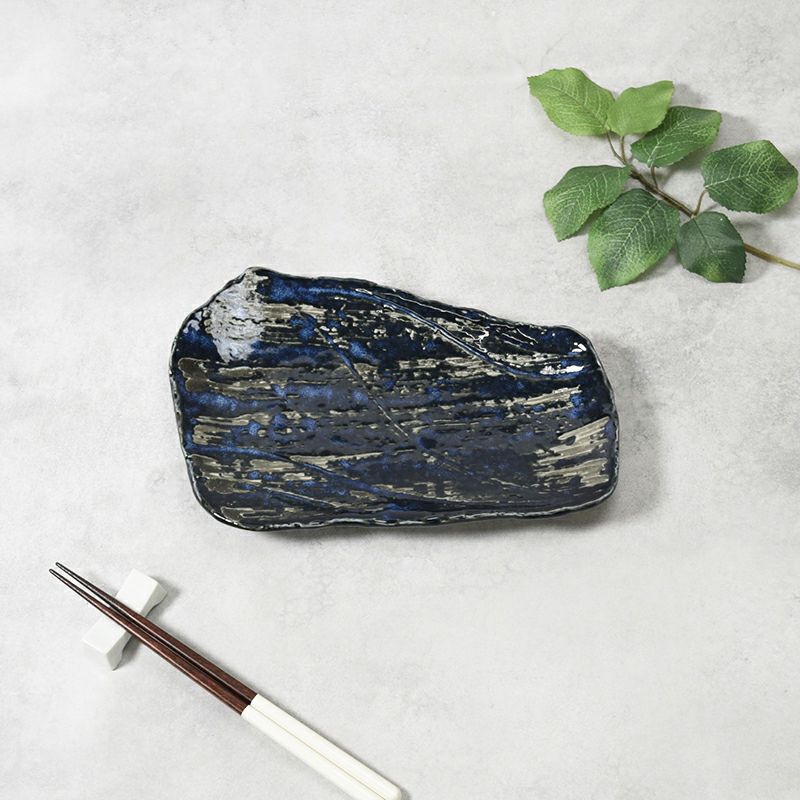 変形焼物皿 27cm 松風 華厳