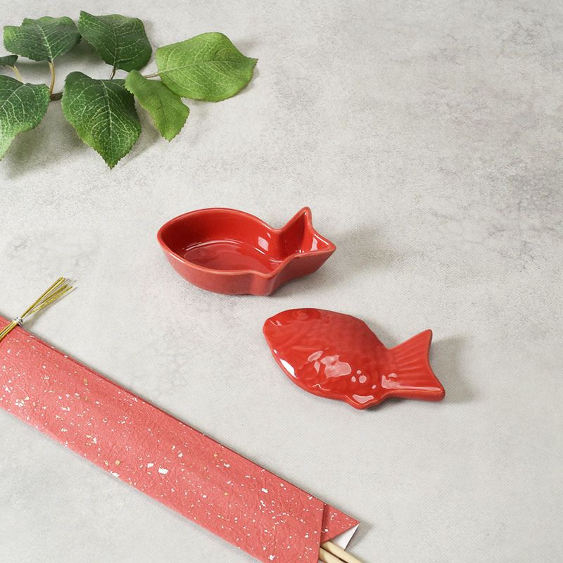 鯛のかたちが華やかに映える縁起の良い蓋付き珍味入れ