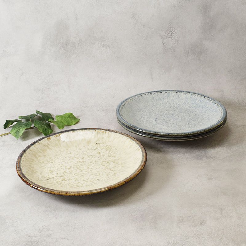 水の表情で、料理が映える一枚。